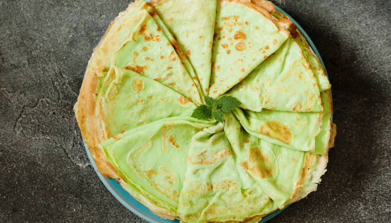 Crepes de té matcha sin lactosa