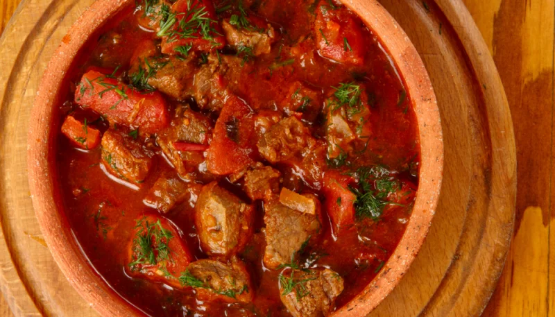 Estofado de ternera con tomate