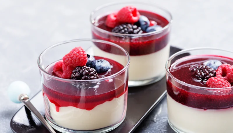 Panna cotta de frutos rojos