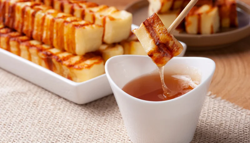 Queso frito con miel