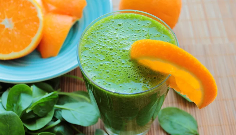 Batido de naranja y espinacas