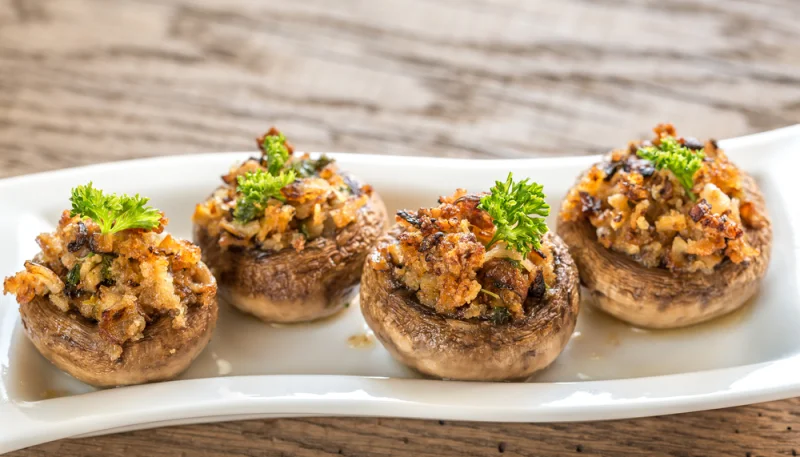 Champiñones rellenos de pollo