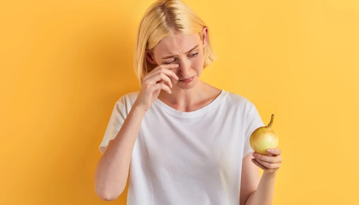 Corta una cebolla sin llorar