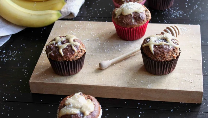 Muffins de plátano y cacahuetes