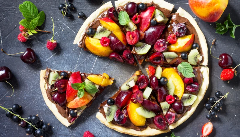 Pizza con Nutella y frutas