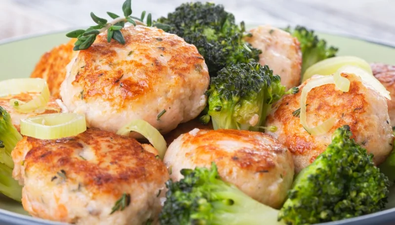 Albóndigas de salmón fresco