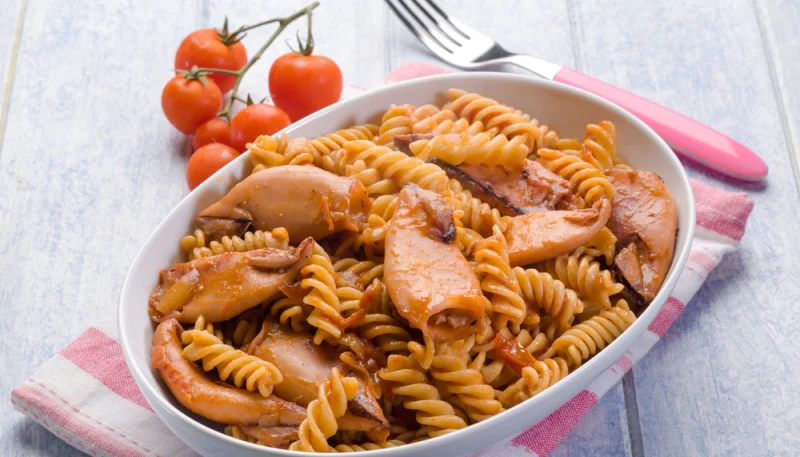 Pasta con calamares