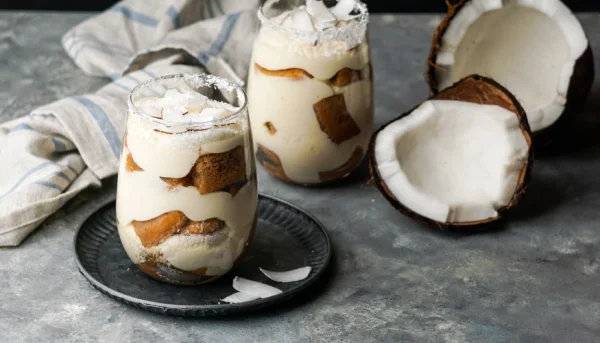 Tiramisú de coco