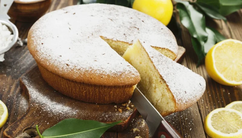 Bizcocho de limón esponjoso