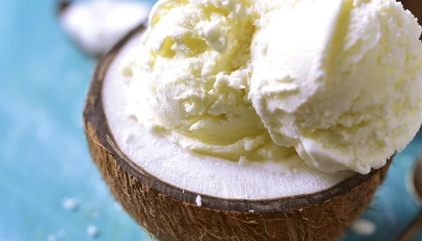 Helado de leche de coco