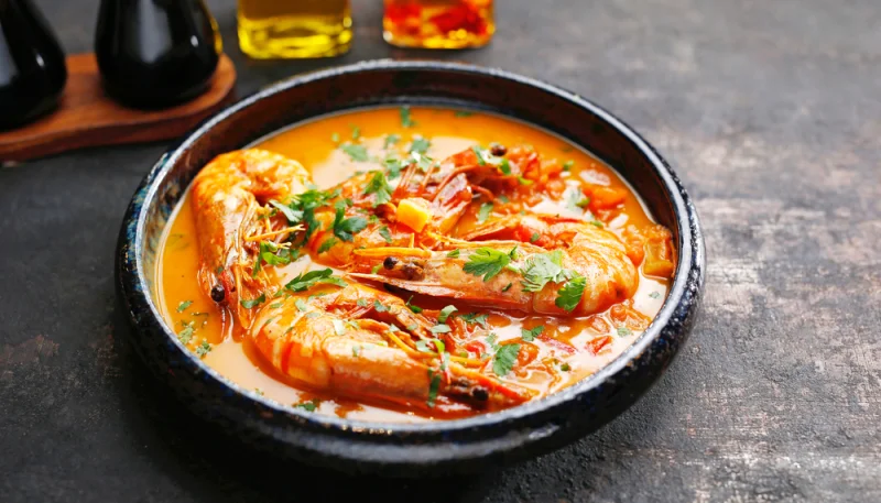 Camarones en su crema maridados con vino