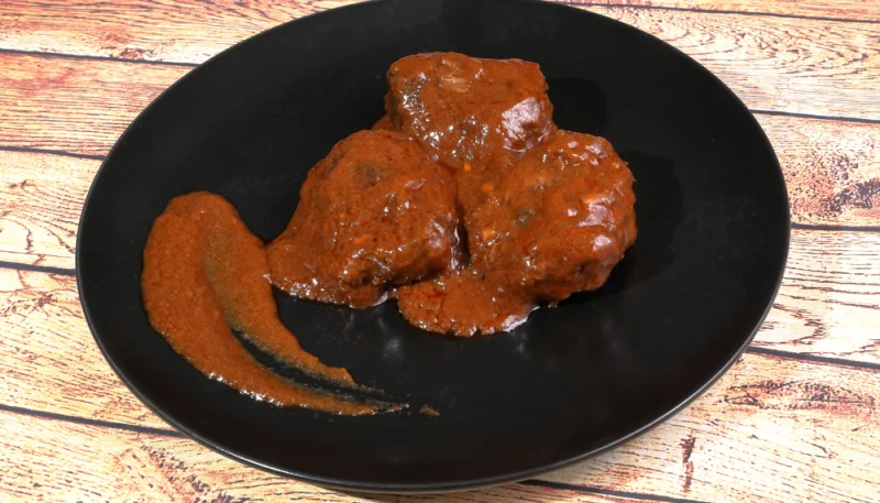 Carrillera en salsa de vino tinto