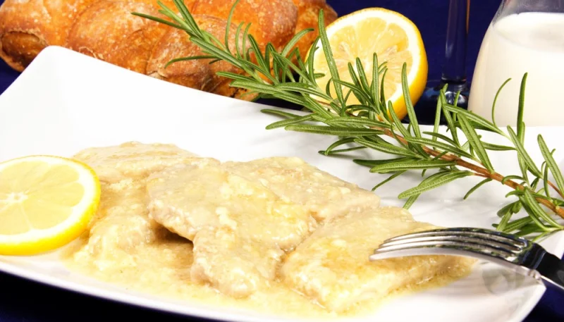 Lomo de cerdo con leche y limón