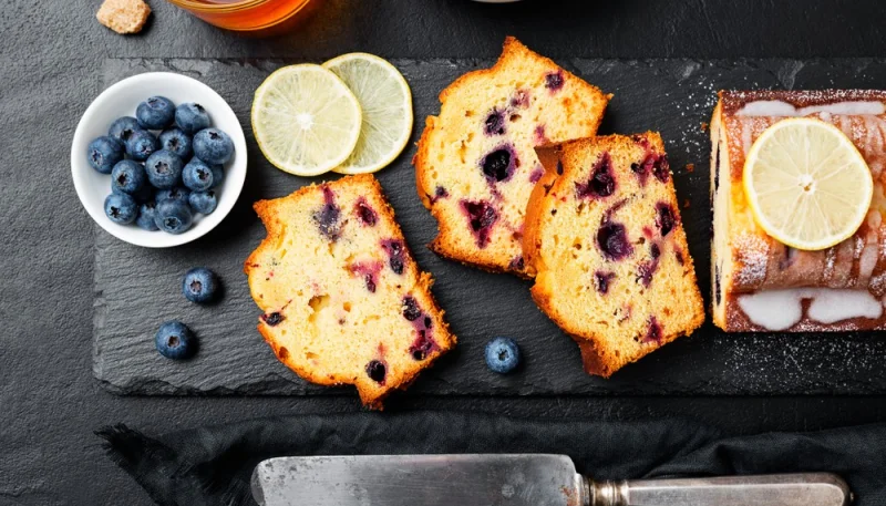 Bizcocho de arándanos y limón