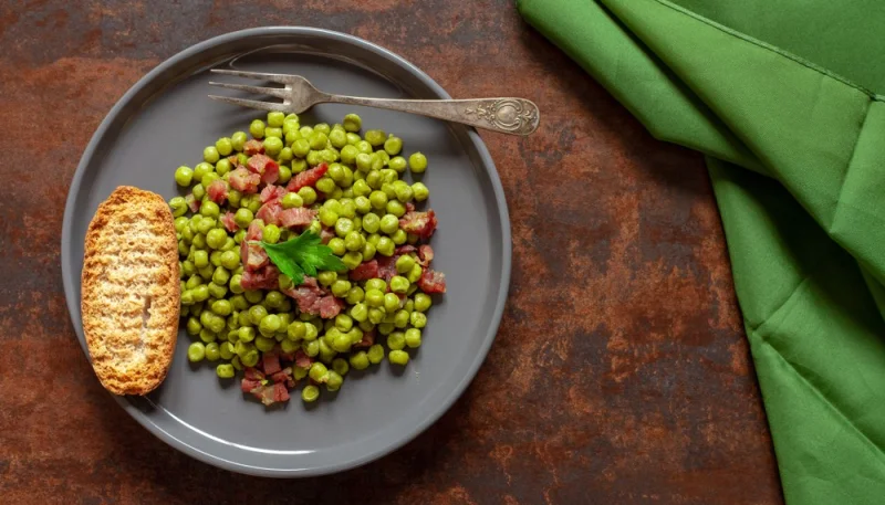 Guisantes con jamón
