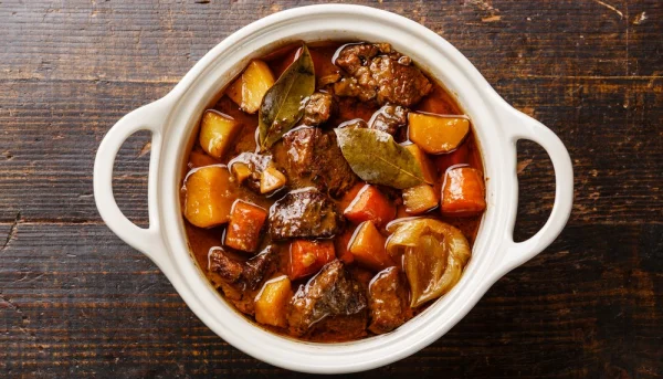 Ternera estofada con patatas