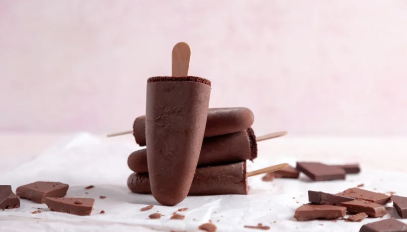 Helado de chocolate y queso