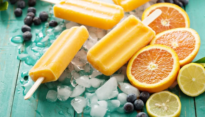 Paletas de limón y arándanos