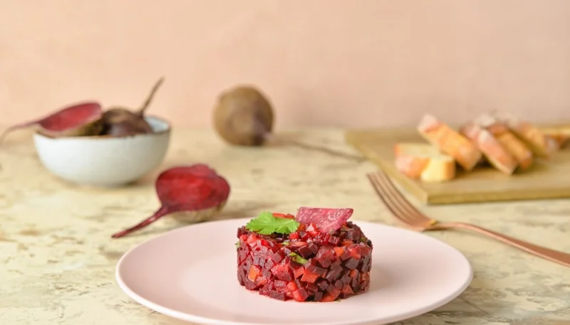 Tartar de remolacha y manzanas