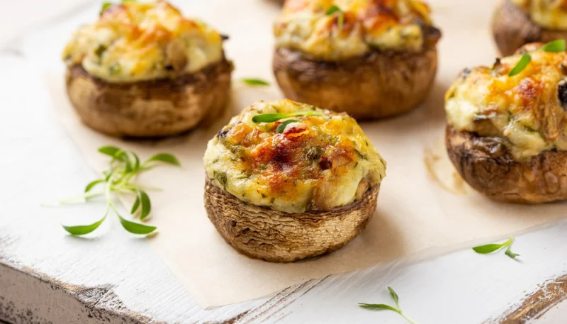 Champiñones rellenos de gambas