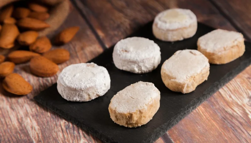 Polvorones de almendras