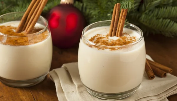 Ponche de chocolate blanco