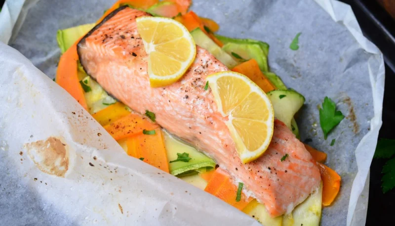 Salmón al papillote