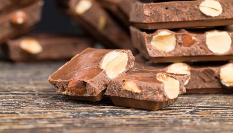 Turrón de chocolate sin horno