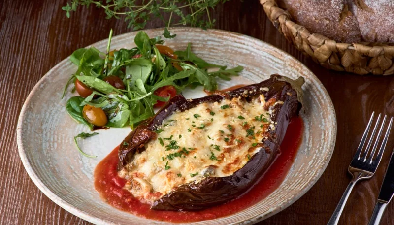 Berenjenas rellenas de carne picada al horno