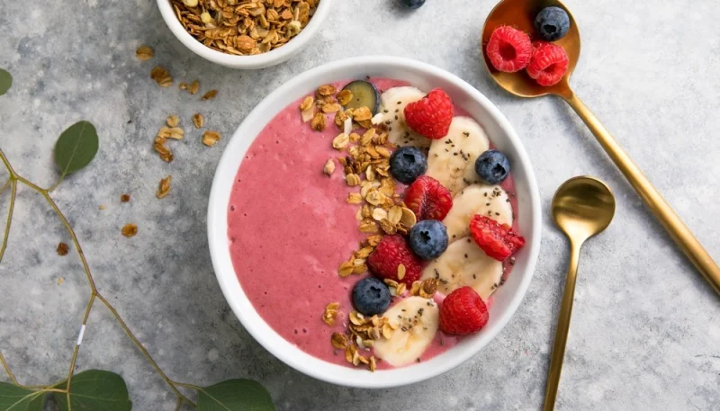 Smoothie bowl de frutos rojos